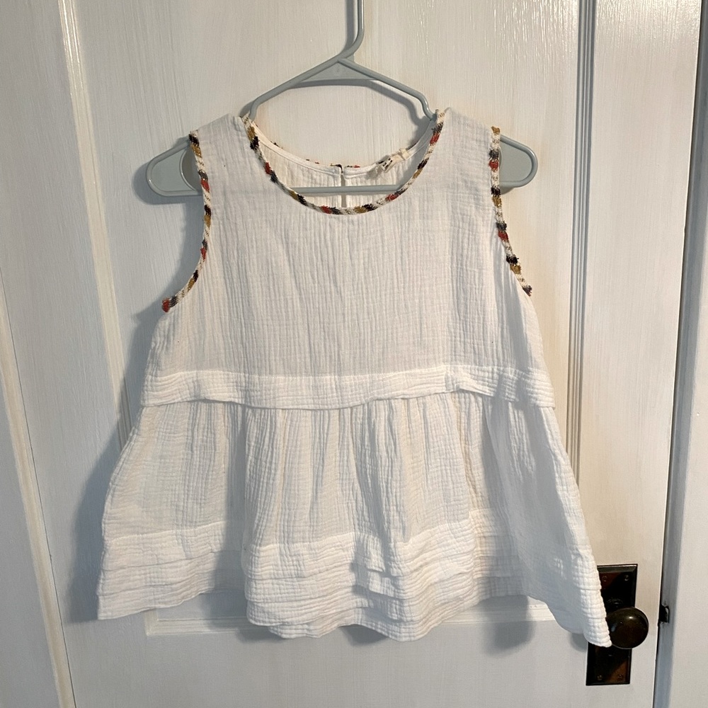 The Korner sleeveless blouse